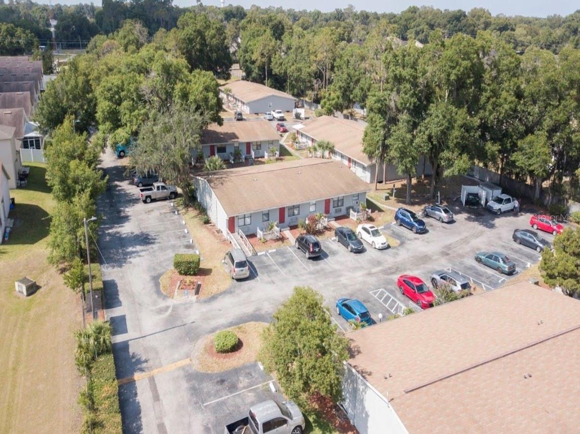 1400 STRAWBERRY PL #5, PLANT CITY, FL, 33563
