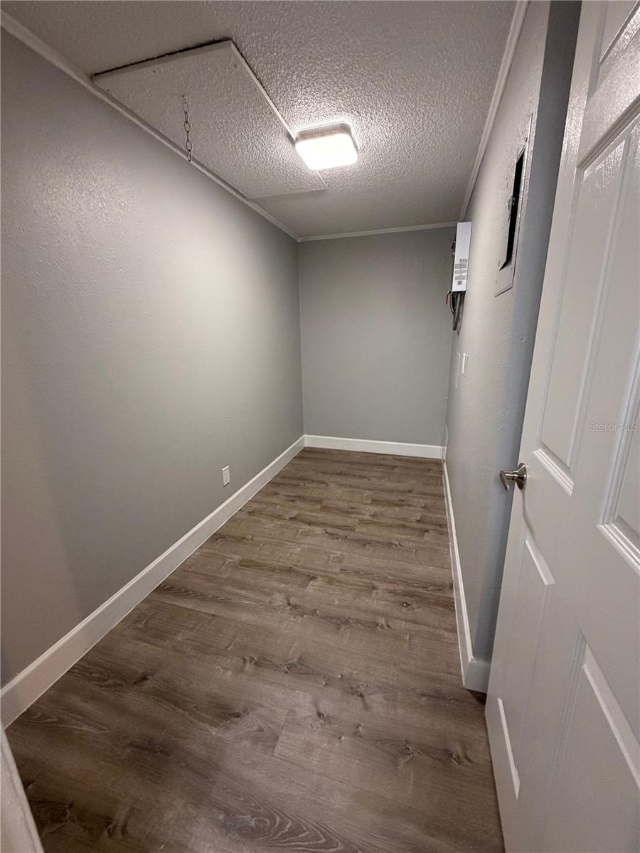1400 STRAWBERRY PL #5, PLANT CITY, FL, 33563