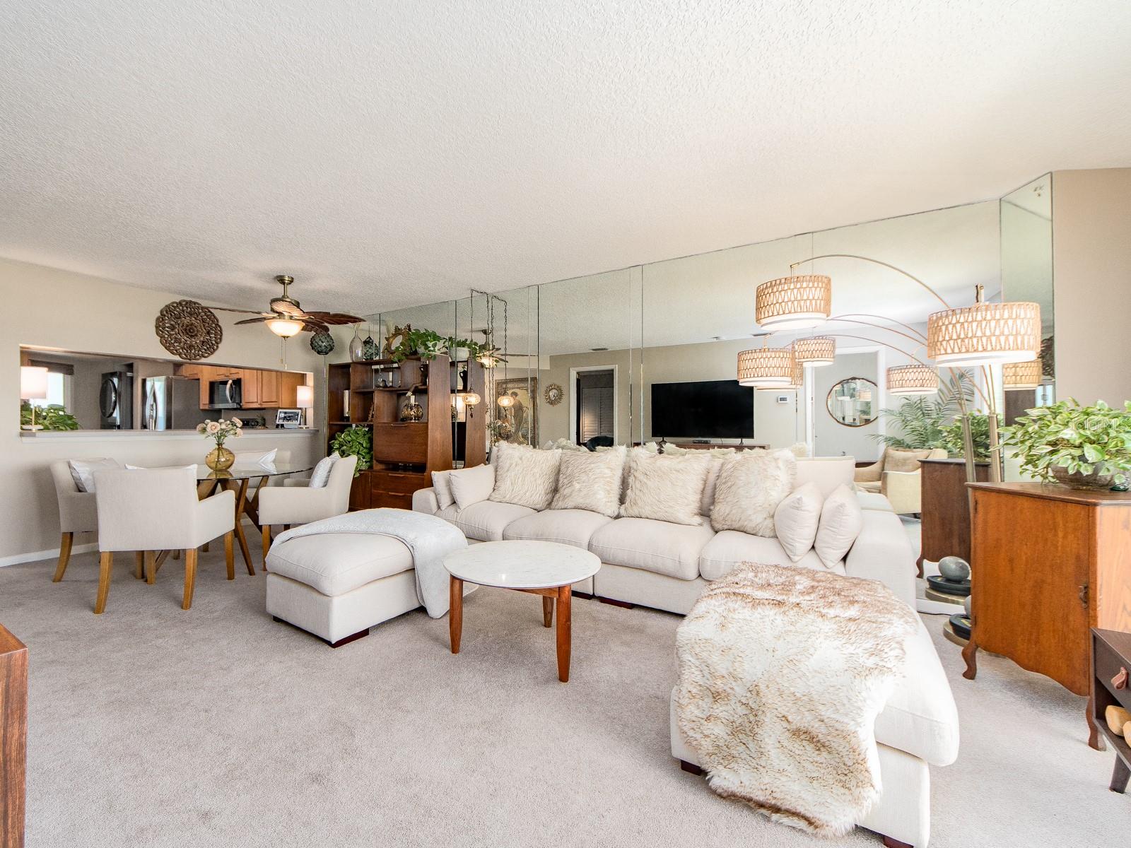 Space for Entertaining Sunset Parties