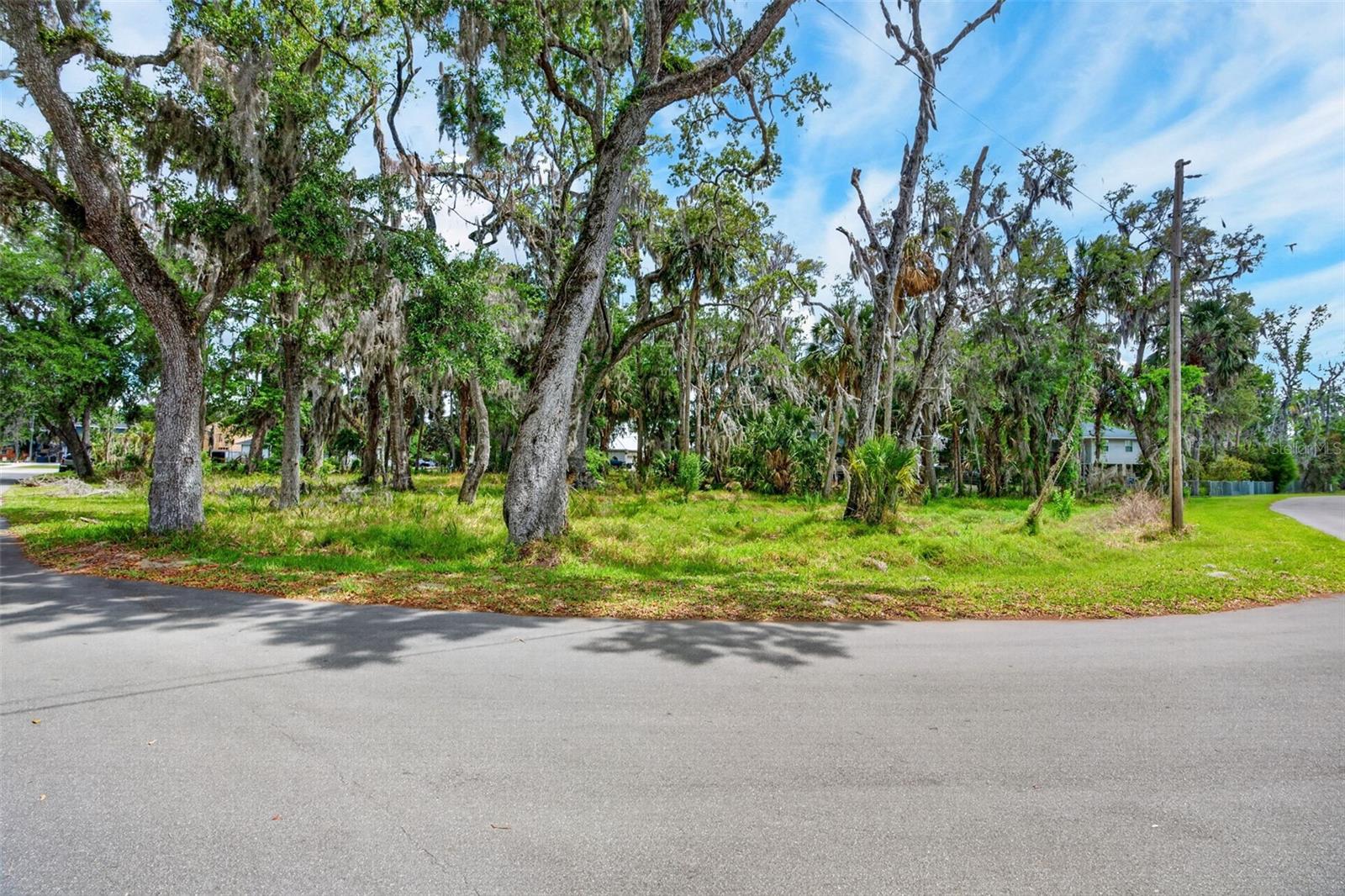 580 NW 14TH PL, CRYSTAL RIVER, FL, 34428