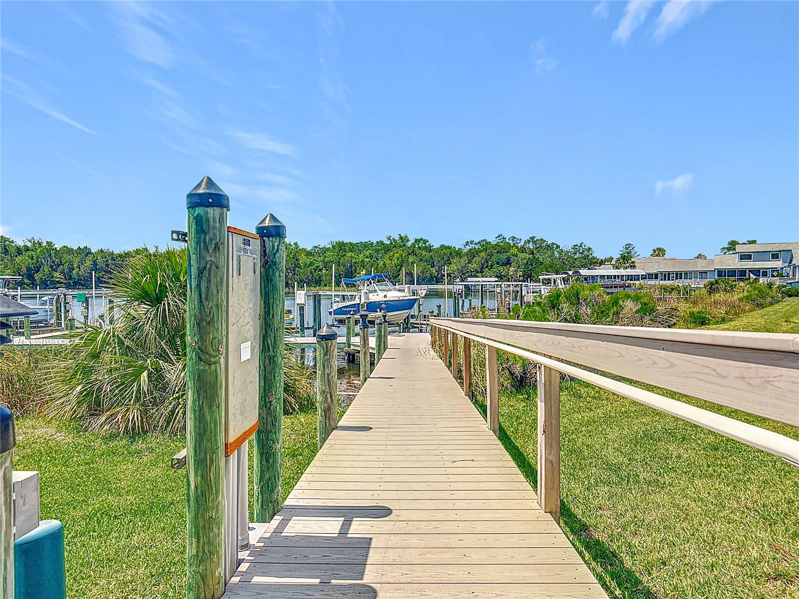 11122 W COVE HARBOR DR #112, CRYSTAL RIVER, FL, 34428