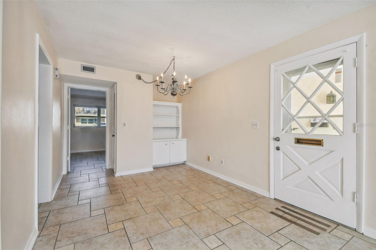 610 INDIAN ROCKS RD N #121, BELLEAIR BLUFFS, FL, 33770
