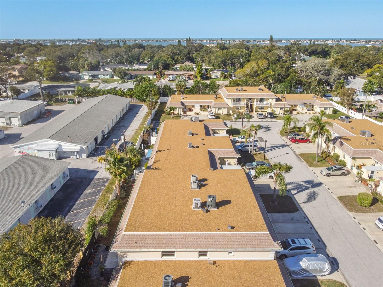610 INDIAN ROCKS RD N #121, BELLEAIR BLUFFS, FL, 33770