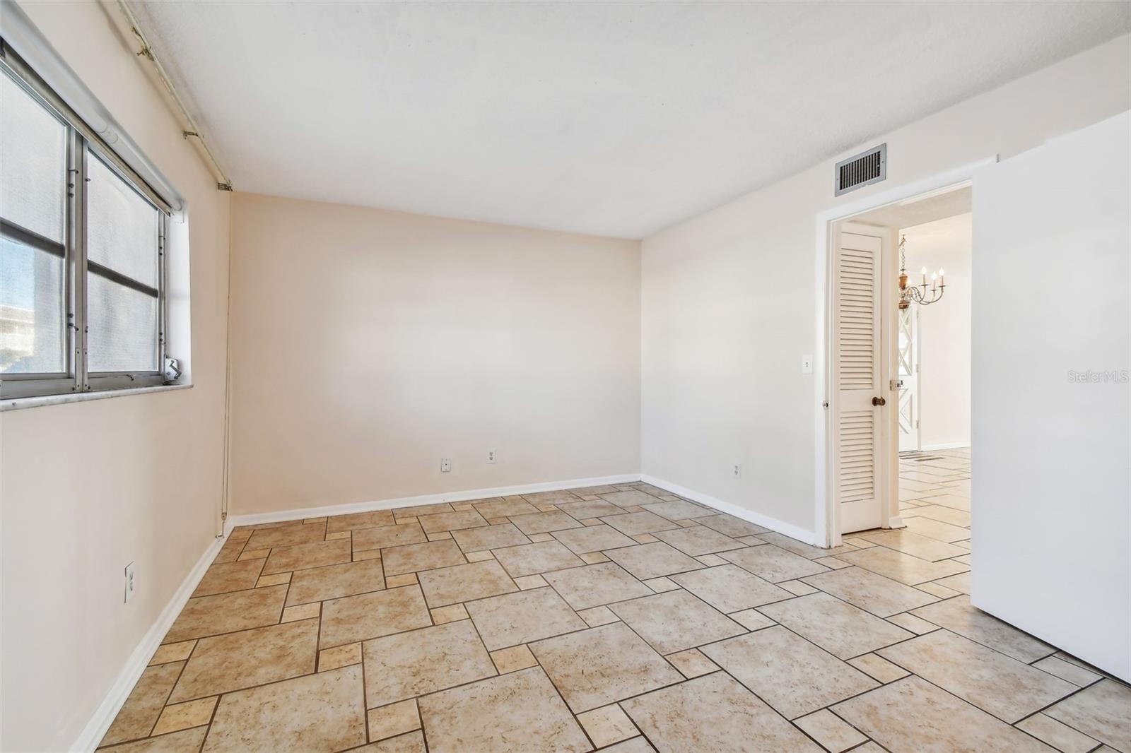 610 INDIAN ROCKS RD N #121, BELLEAIR BLUFFS, FL, 33770