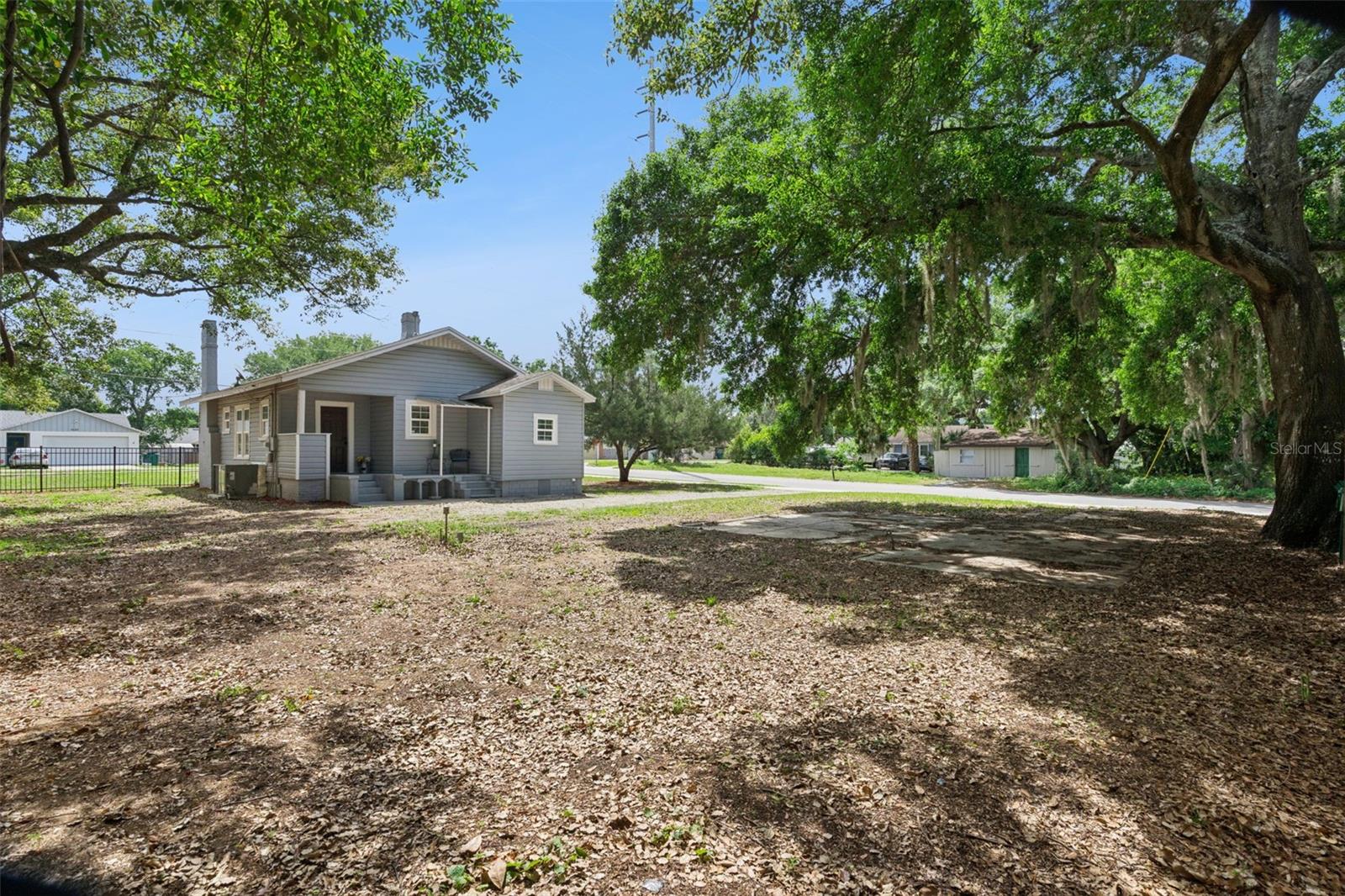 1628 S GROVE ST, EUSTIS, FL, 32726