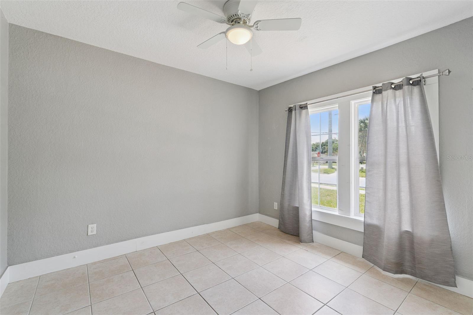 1628 S GROVE ST, EUSTIS, FL, 32726