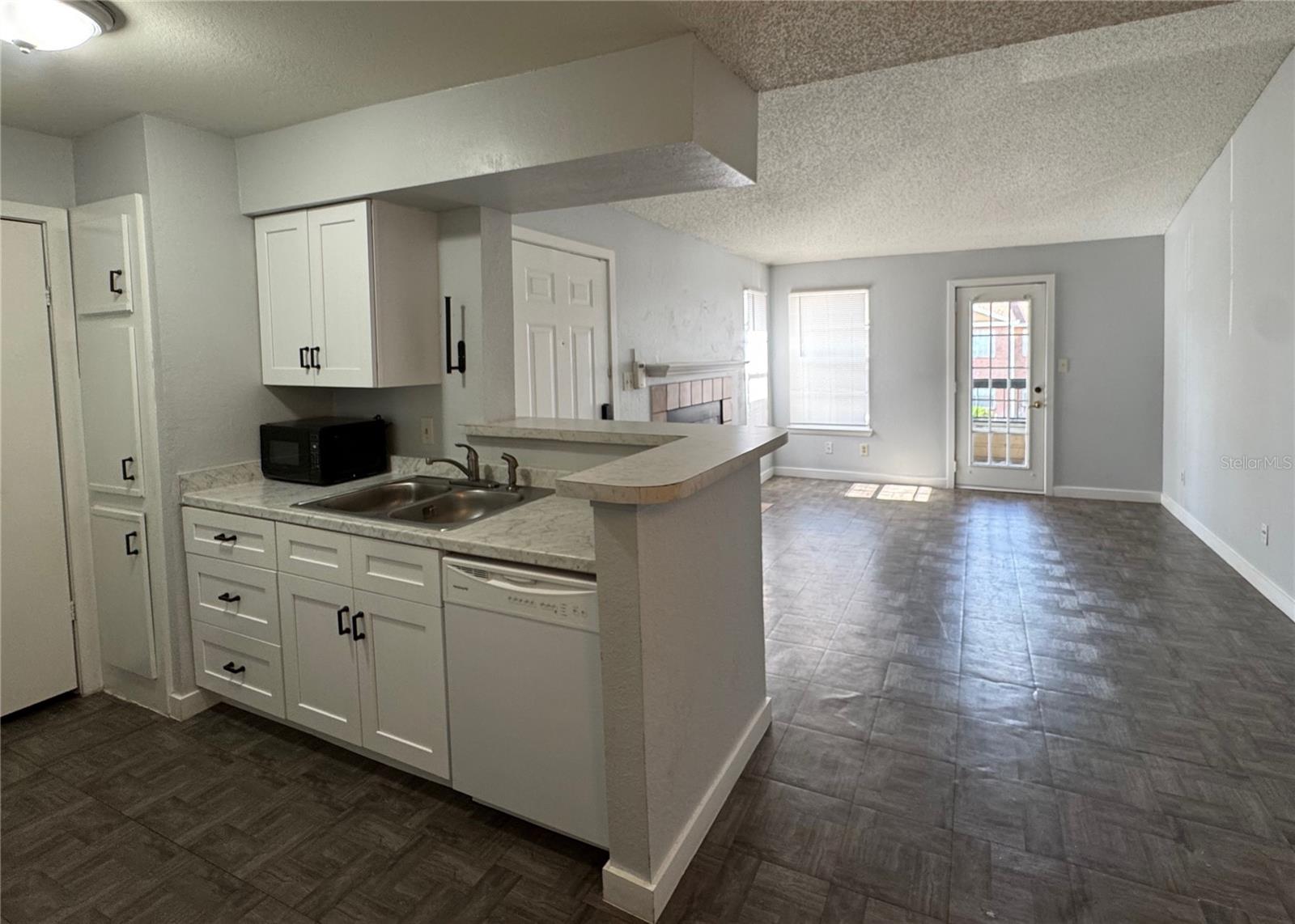 5540 DEVONBRIAR WAY #203, ORLANDO, FL, 32822