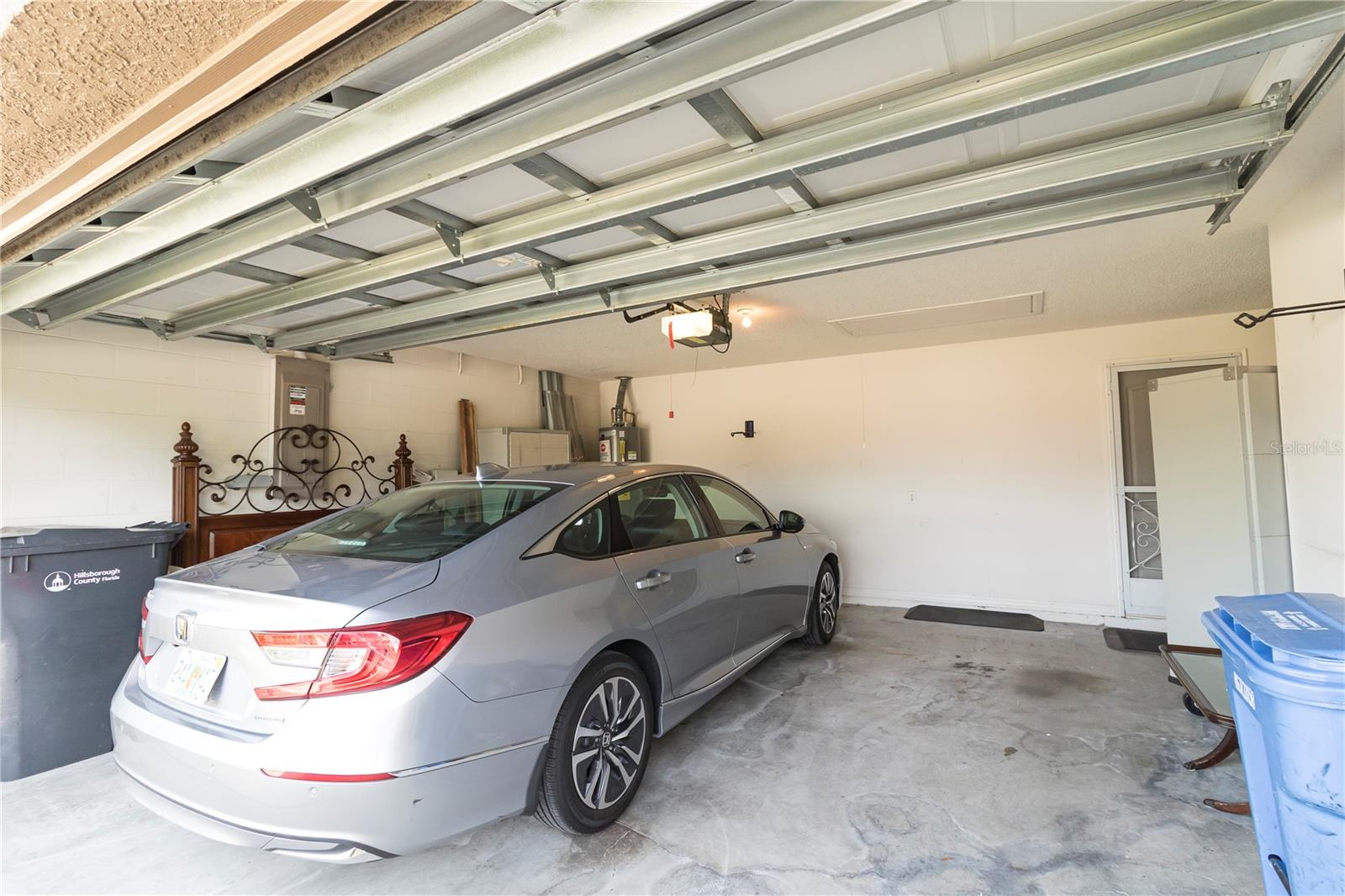 8509 PRINGLE WAY, TAMPA, FL, 33635