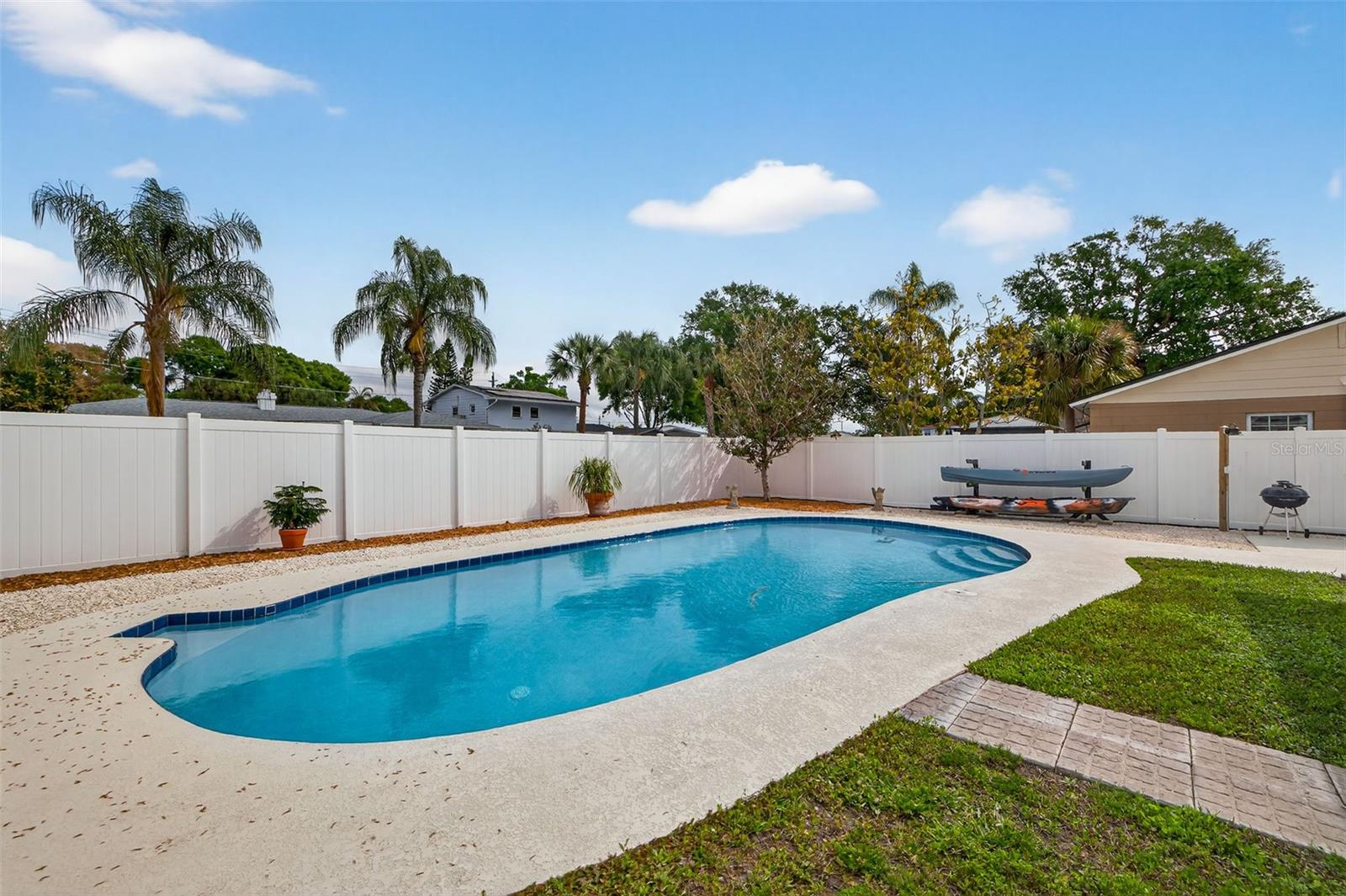 8407 MILLWOOD DR, TAMPA, FL, 33615