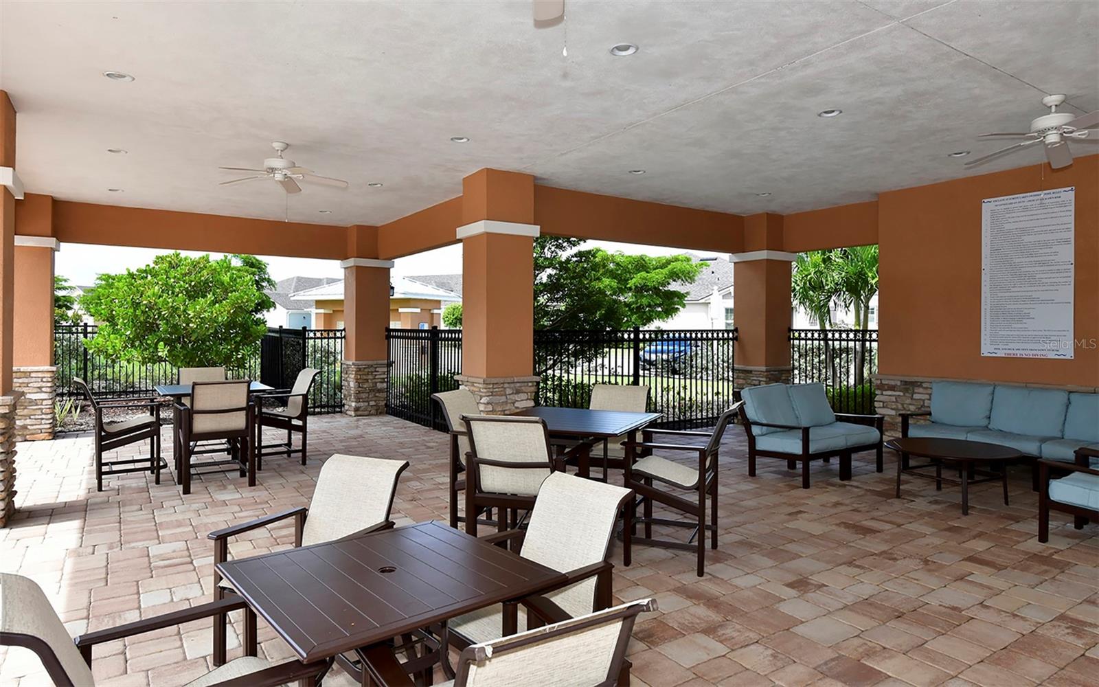 3693 DIVOT LN, SARASOTA, FL, 34232