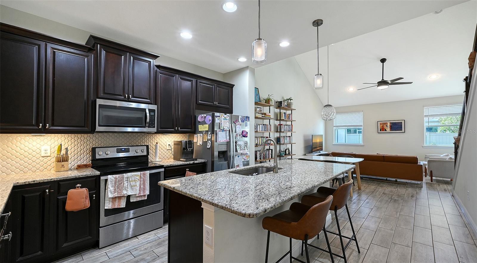 3693 DIVOT LN, SARASOTA, FL, 34232