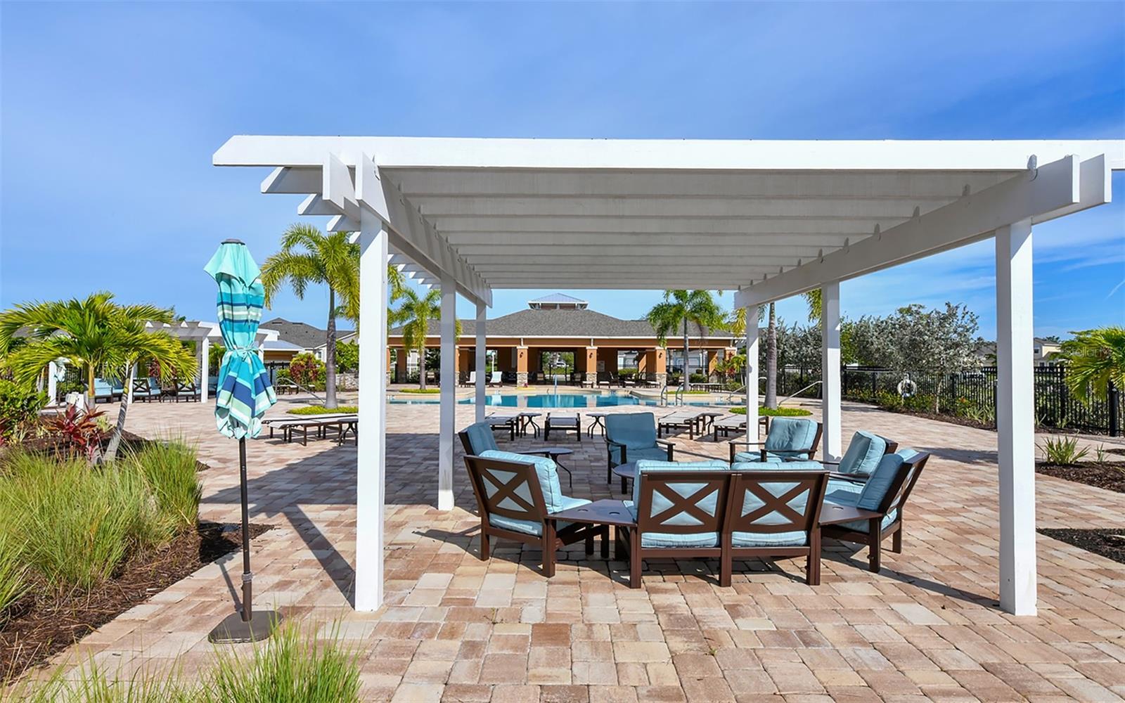 3693 DIVOT LN, SARASOTA, FL, 34232