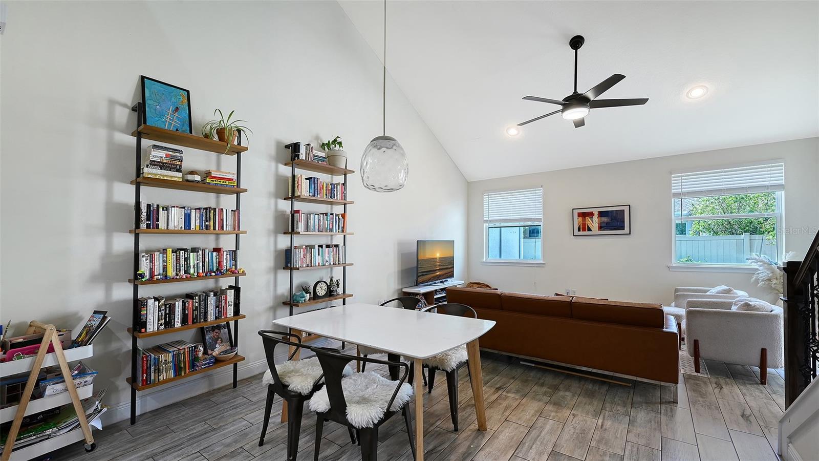 3693 DIVOT LN, SARASOTA, FL, 34232