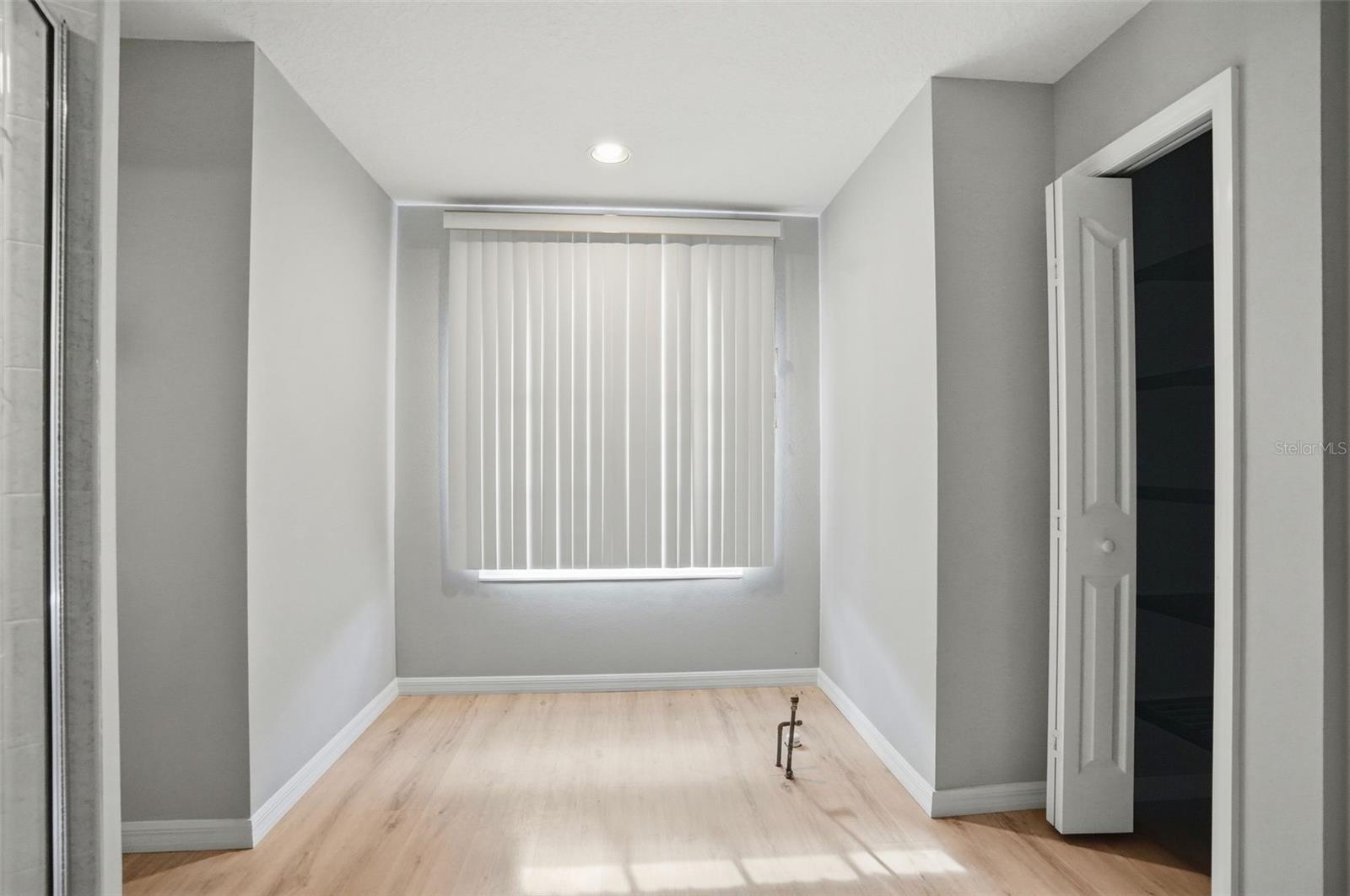 8038 MADRID RD, WEEKI WACHEE, FL, 34613