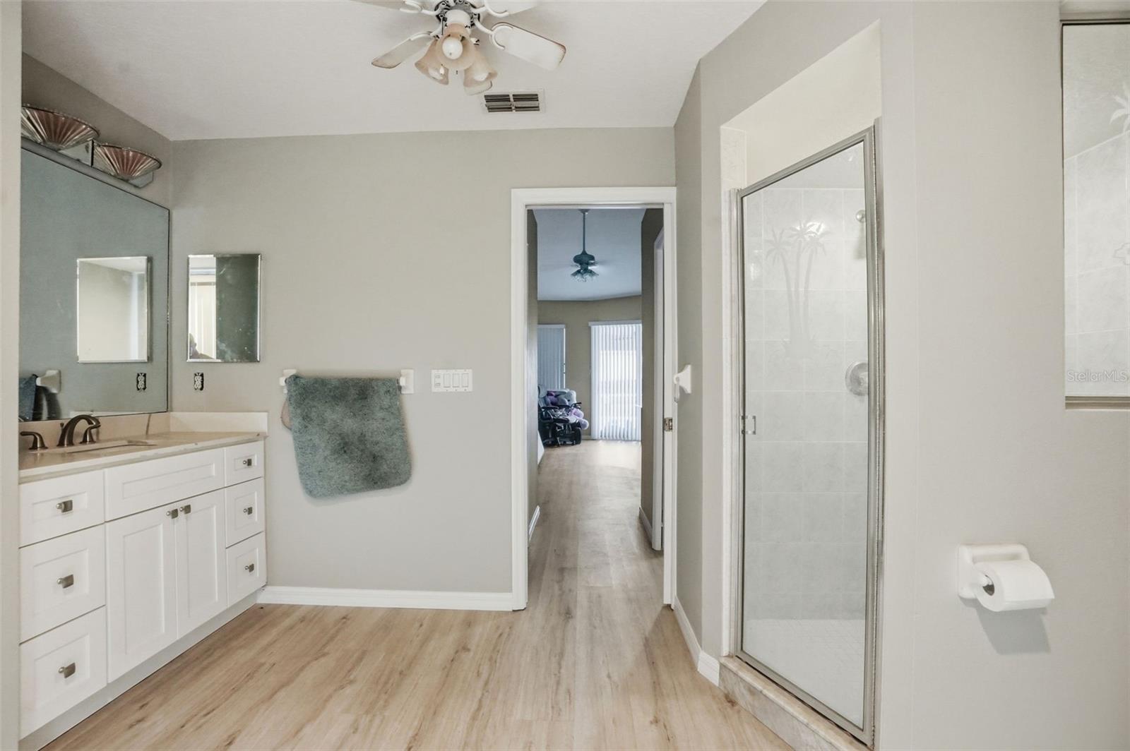 8038 MADRID RD, WEEKI WACHEE, FL, 34613