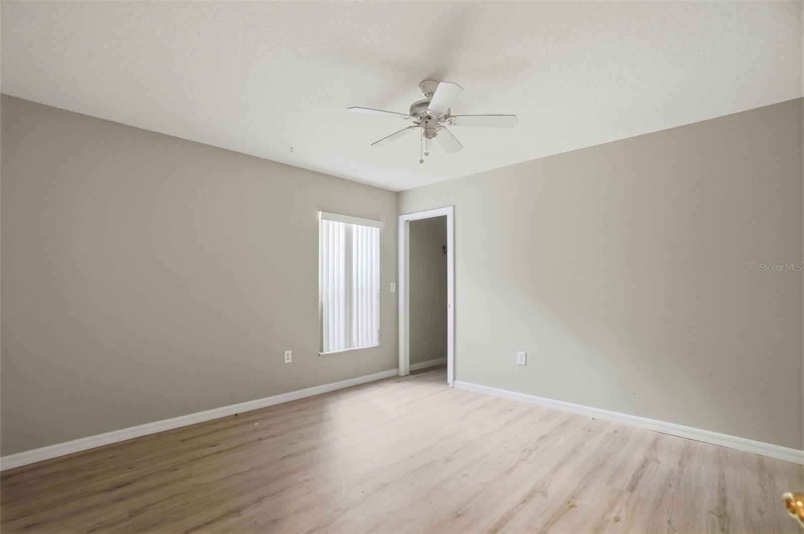 8038 MADRID RD, WEEKI WACHEE, FL, 34613