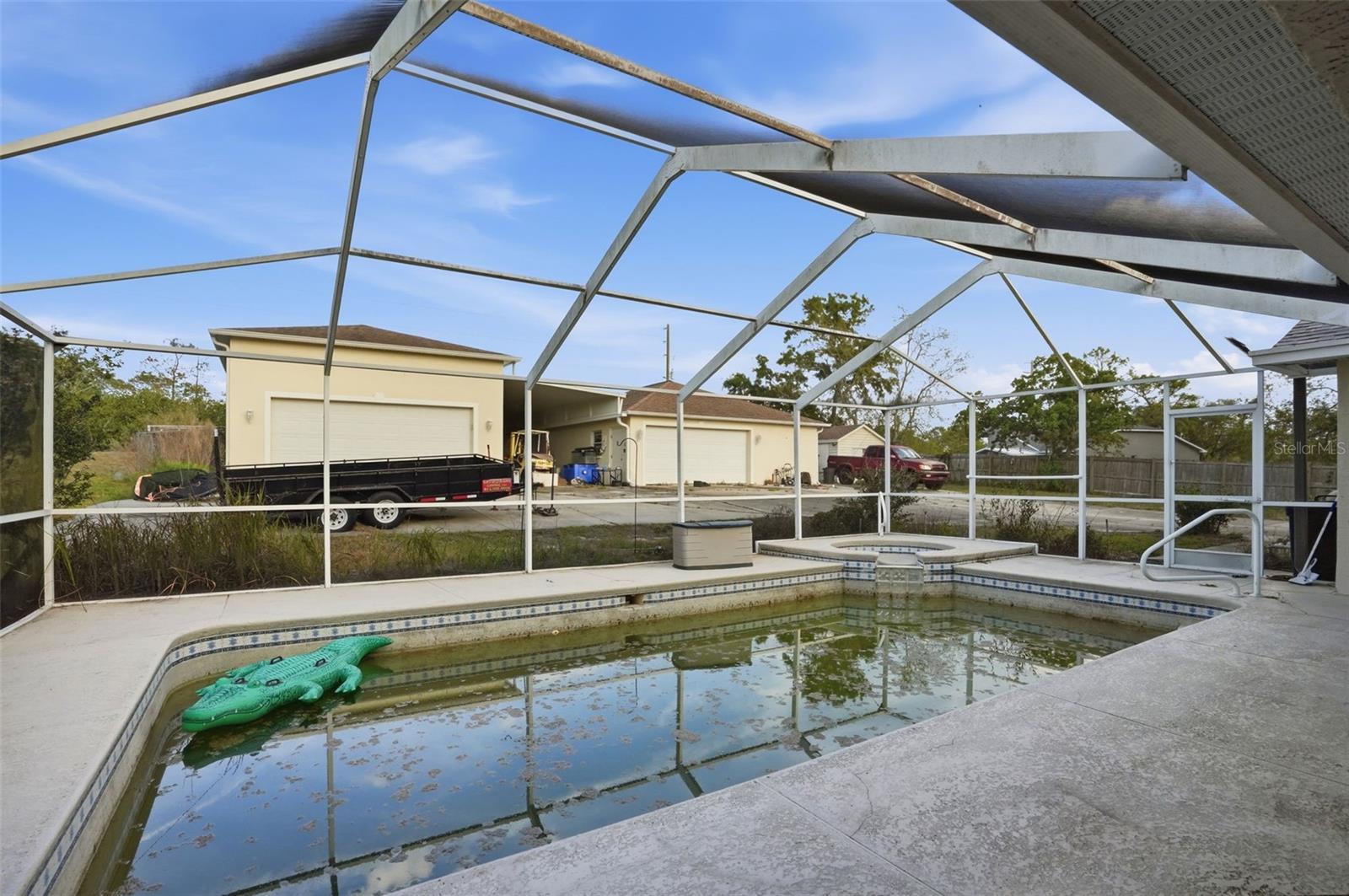 8038 MADRID RD, WEEKI WACHEE, FL, 34613