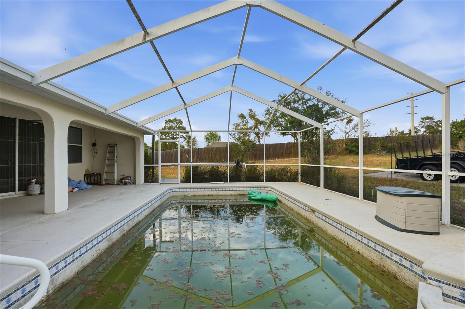 8038 MADRID RD, WEEKI WACHEE, FL, 34613