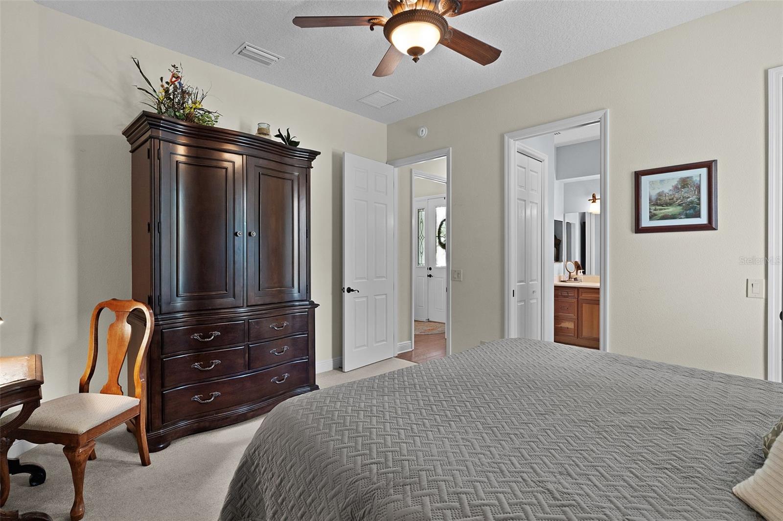 2254 ISLEWORTH CIR, THE VILLAGES, FL, 32163