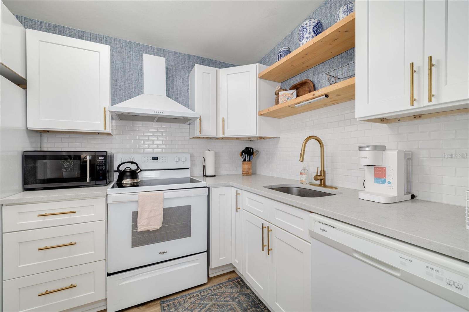 4351 MENHADEN DR SE, ST PETERSBURG, FL, 33705