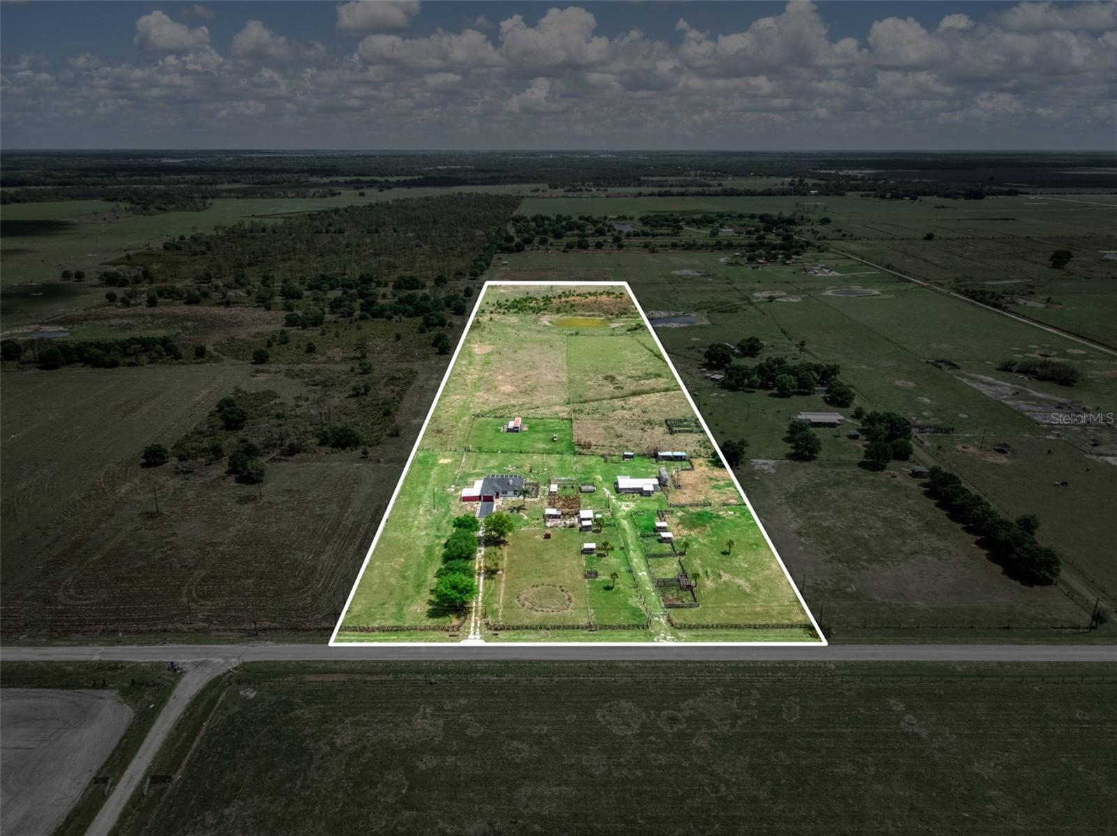 615 GRAHAM DAIRY RD, VENUS, FL, 33960