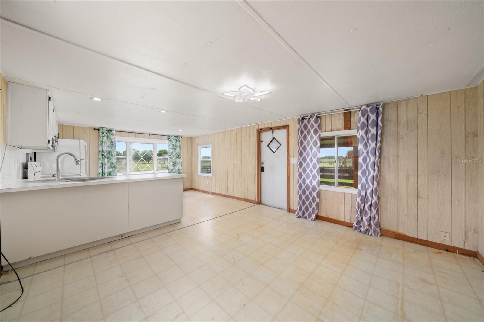 615 GRAHAM DAIRY RD, VENUS, FL, 33960