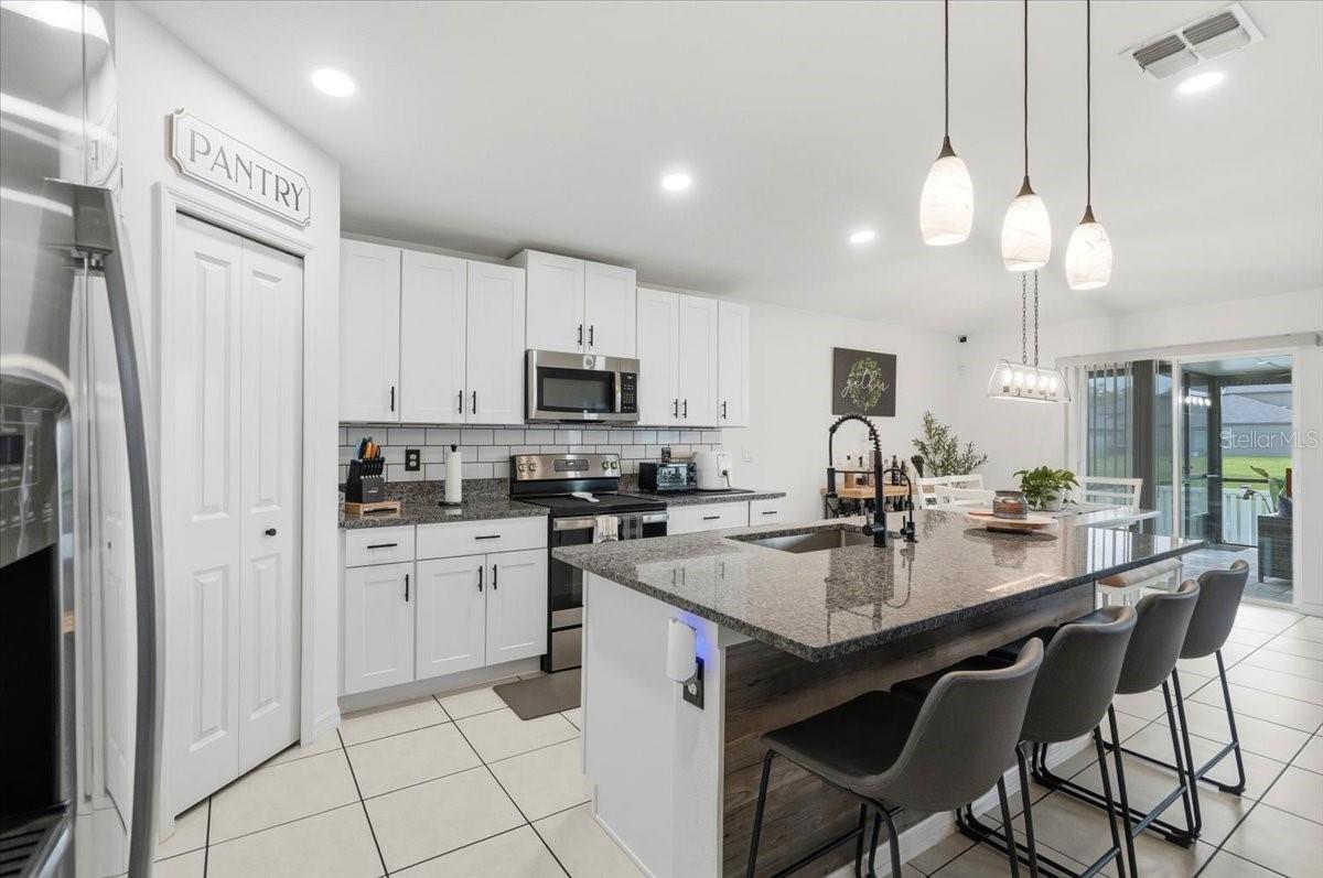 1923 RED LOOP, LAKELAND, FL, 33801
