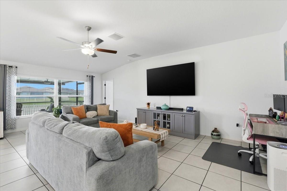 1923 RED LOOP, LAKELAND, FL, 33801
