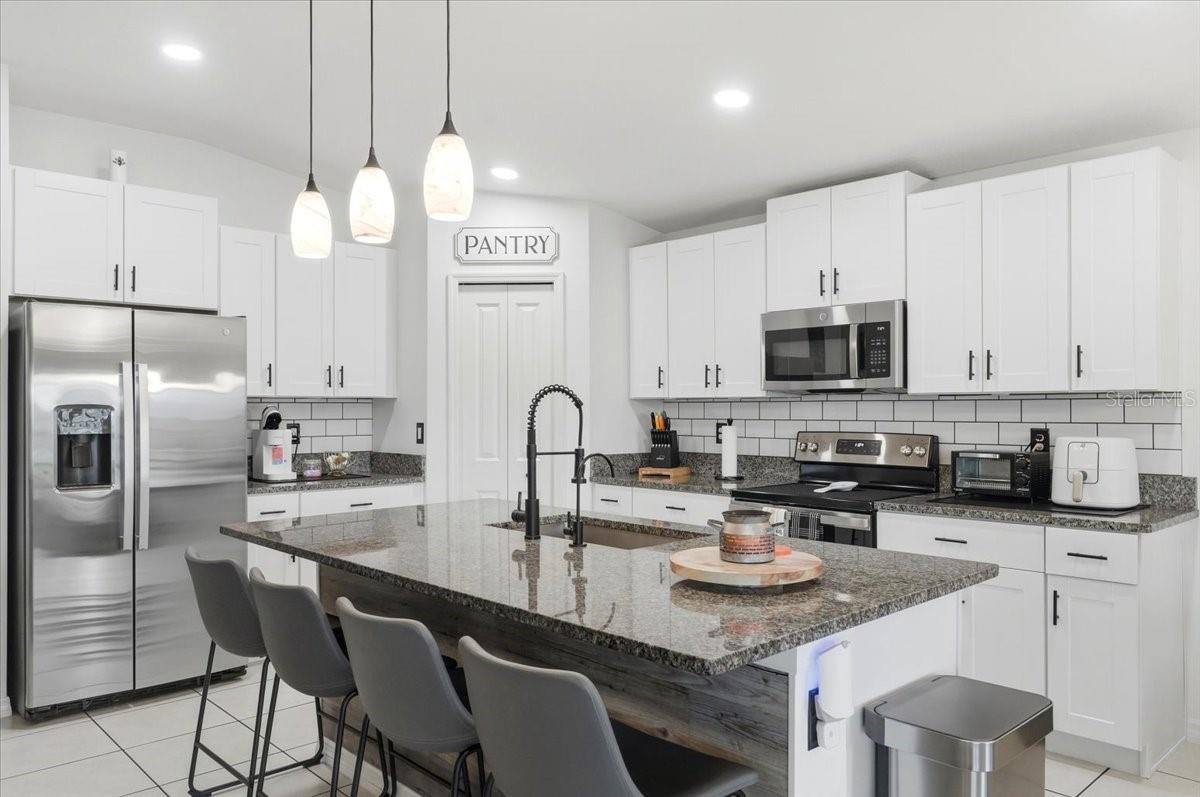 1923 RED LOOP, LAKELAND, FL, 33801