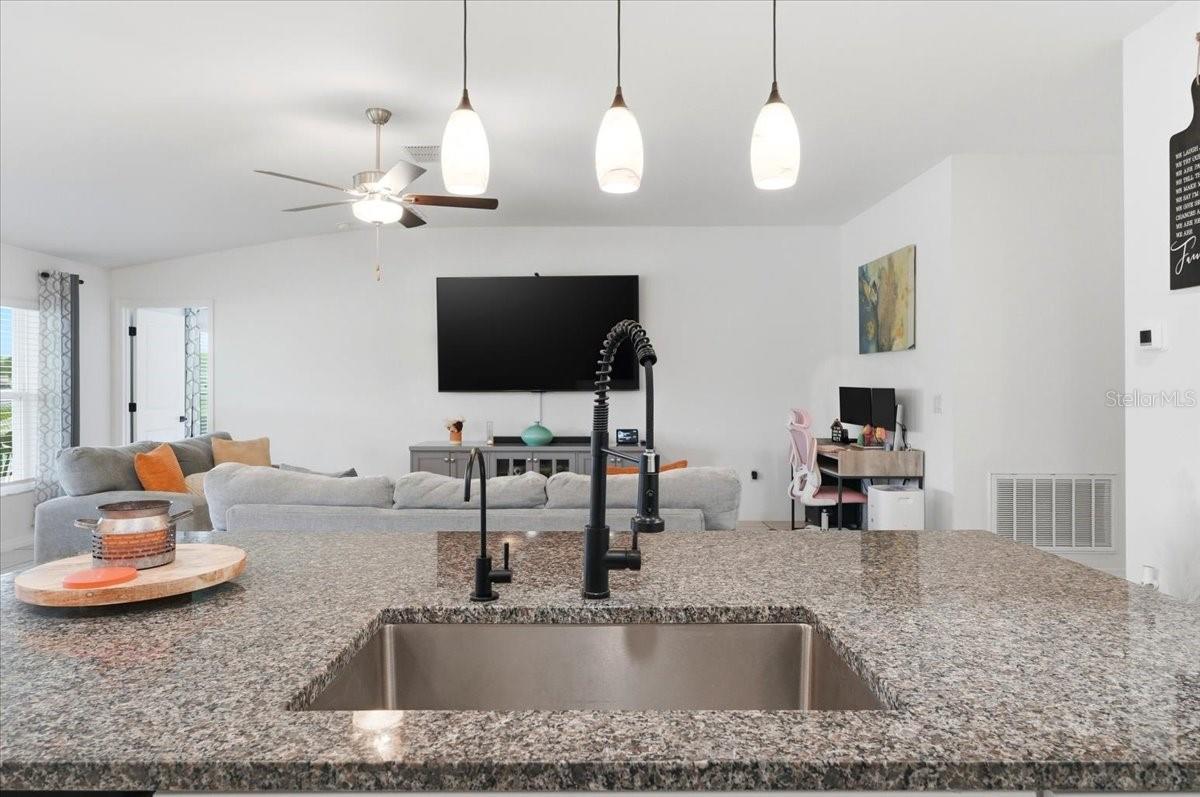 1923 RED LOOP, LAKELAND, FL, 33801