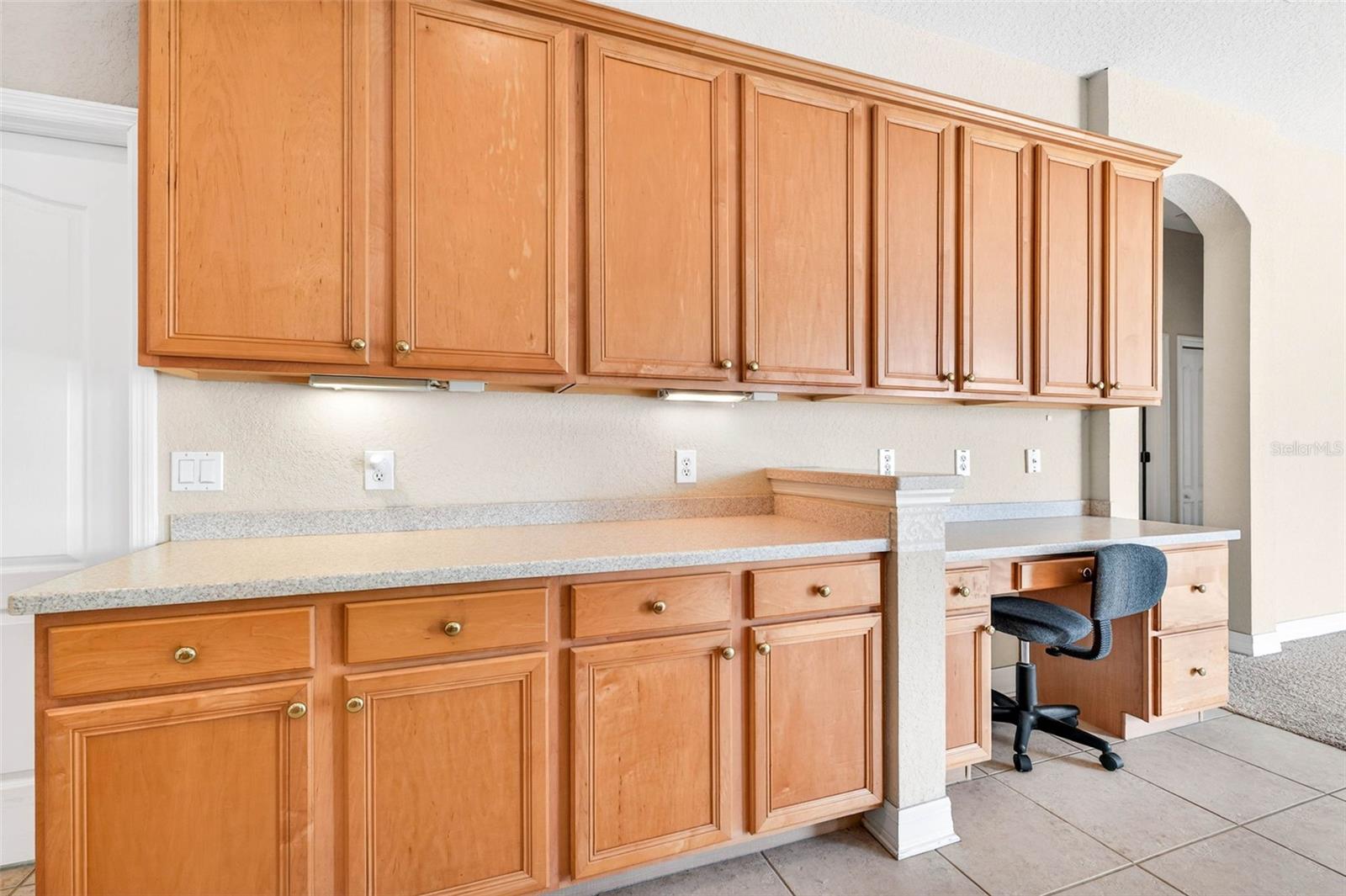 2212 MYRTLE VISTA CT, SUN CITY CENTER, FL, 33573