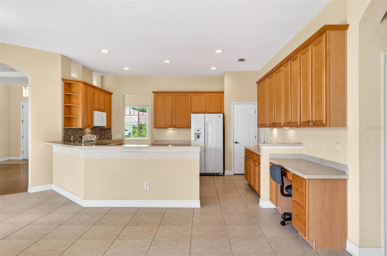 2212 MYRTLE VISTA CT, SUN CITY CENTER, FL, 33573