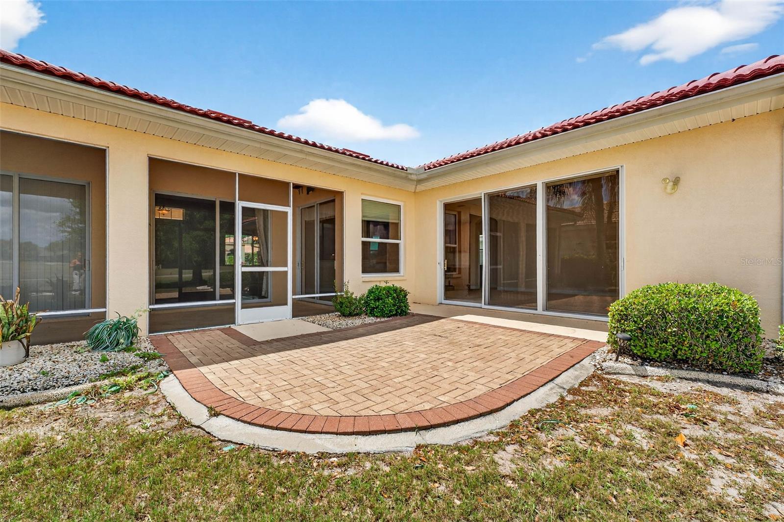 2212 MYRTLE VISTA CT, SUN CITY CENTER, FL, 33573