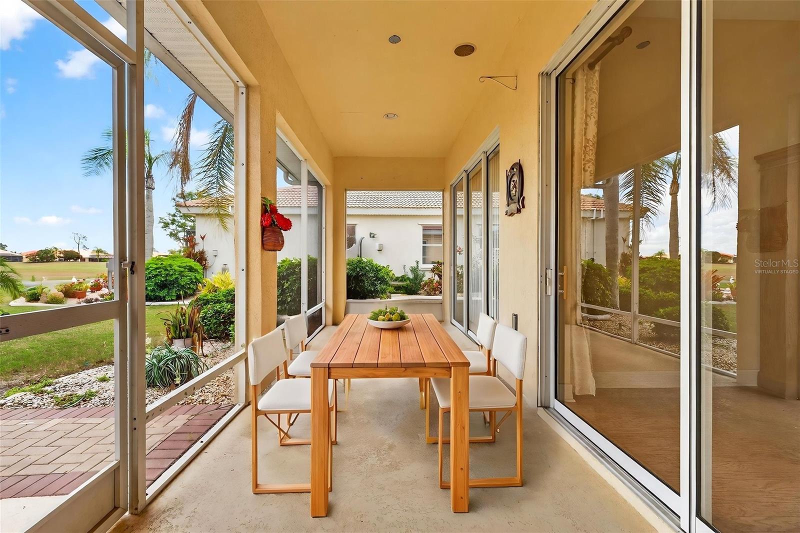 2212 MYRTLE VISTA CT, SUN CITY CENTER, FL, 33573