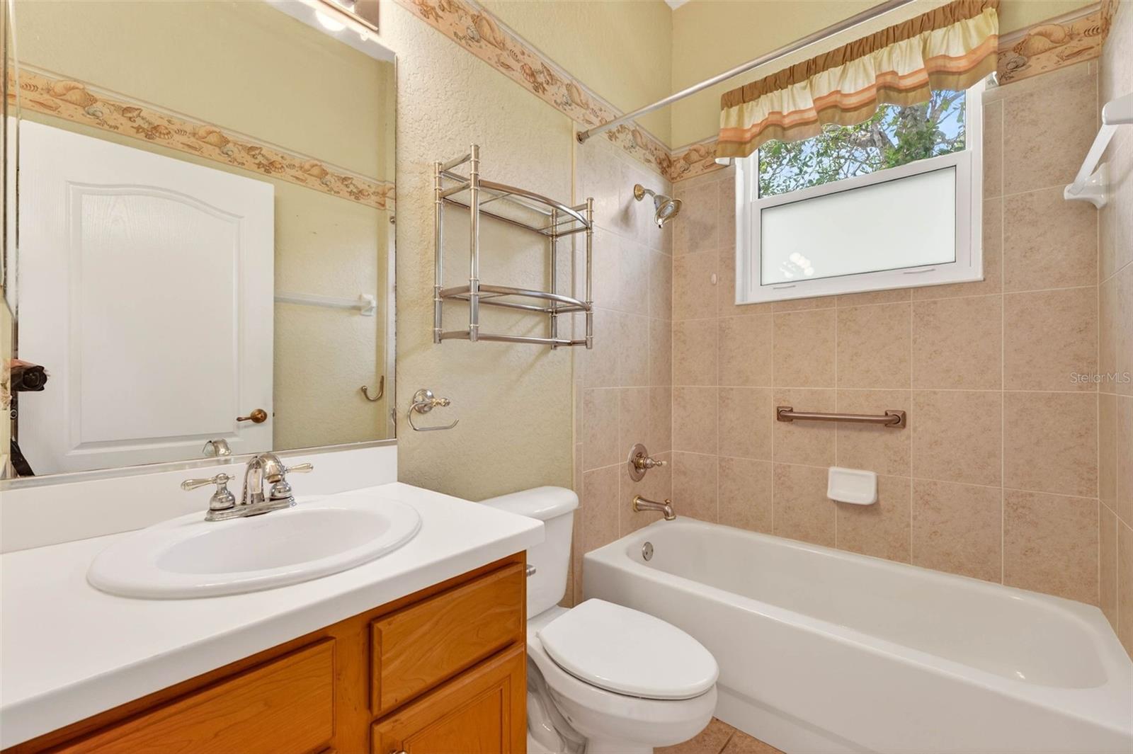 2212 MYRTLE VISTA CT, SUN CITY CENTER, FL, 33573