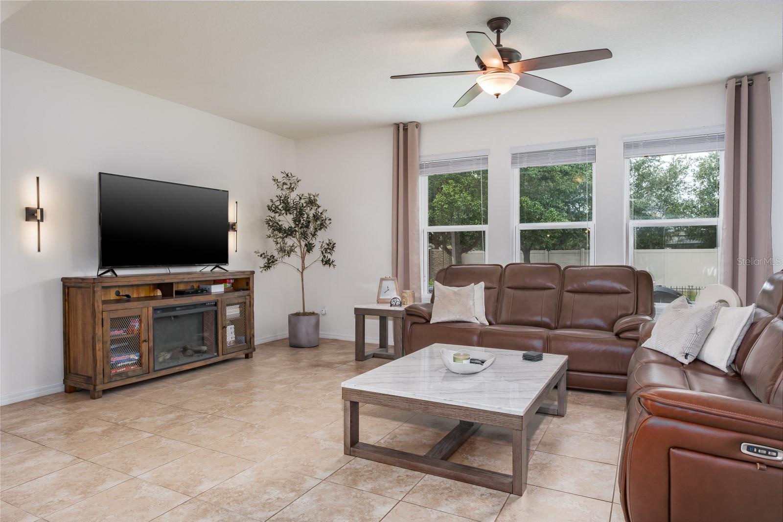 1653 NATURE VIEW DR, LUTZ, FL, 33558