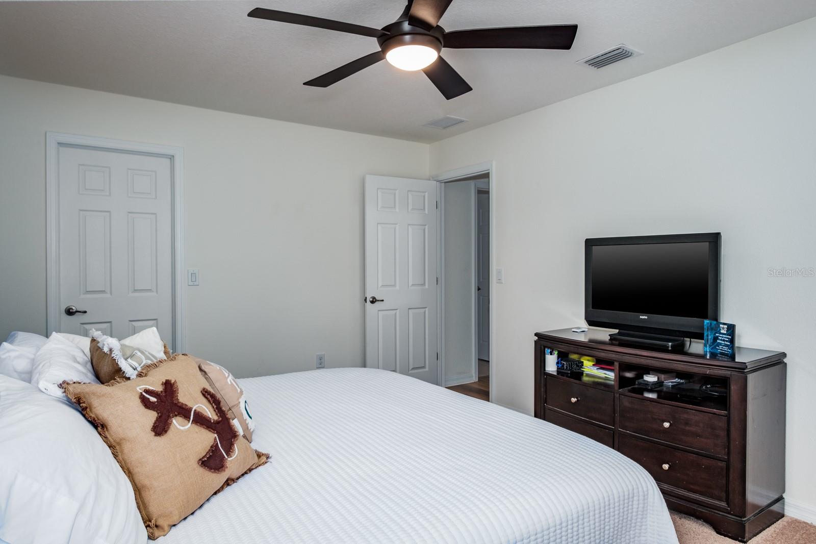 1653 NATURE VIEW DR, LUTZ, FL, 33558