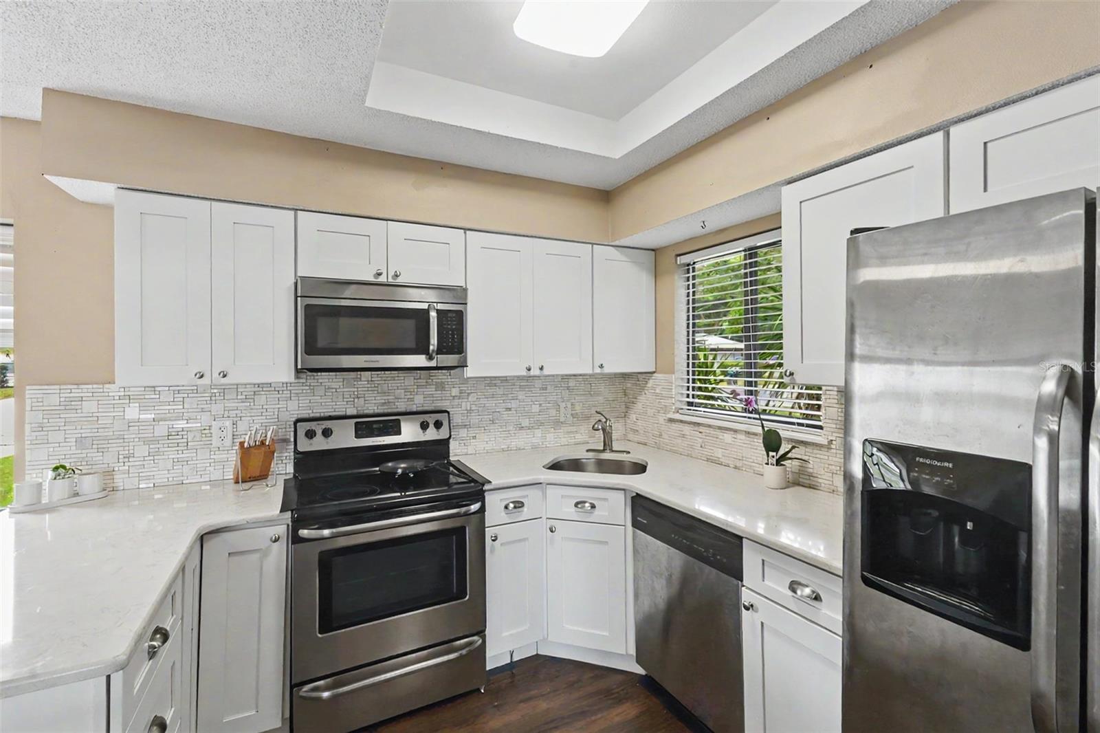 2819 SILVER PALM DR, EDGEWATER, FL, 32141