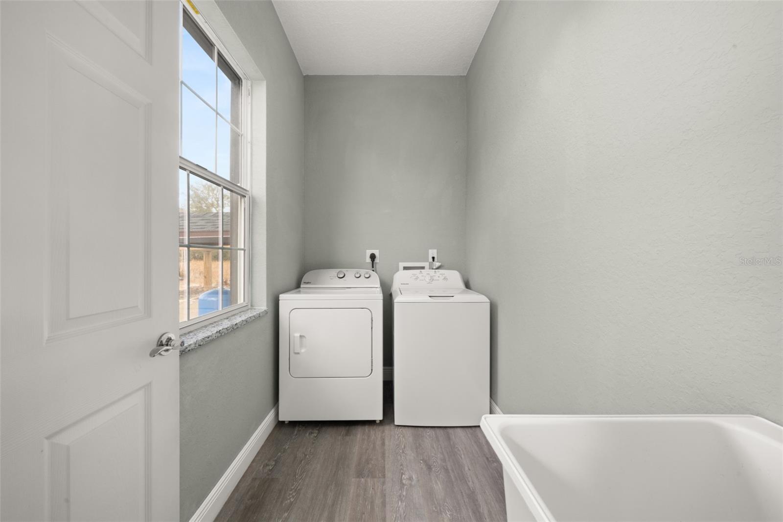 189 N OLEANDER DR, AVON PARK, FL, 33825