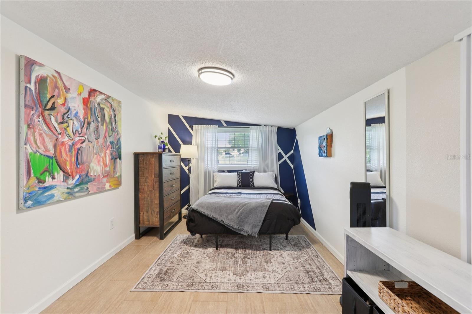 7805 N GLEN AVE, TAMPA, FL, 33614