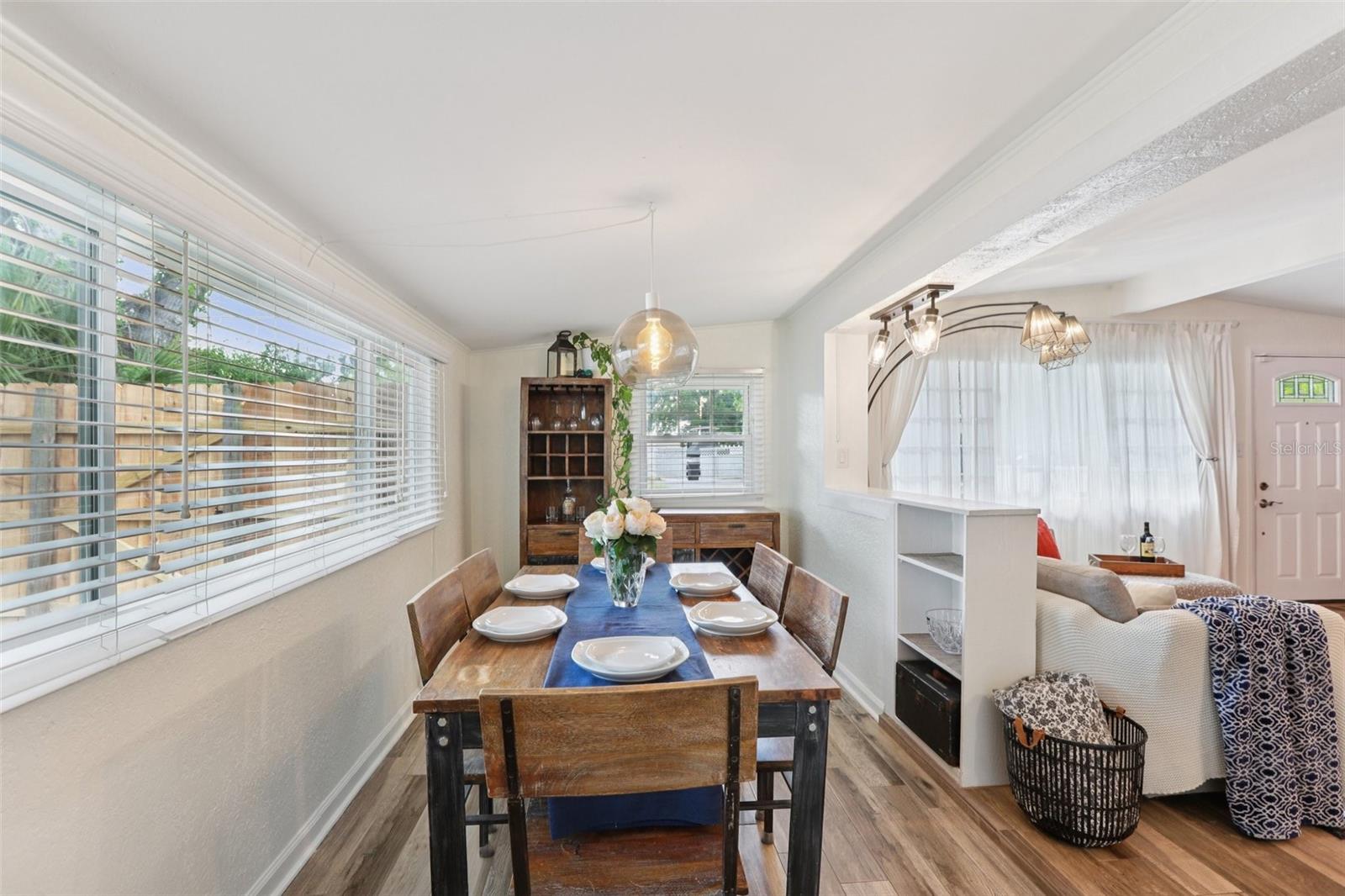 7805 N GLEN AVE, TAMPA, FL, 33614