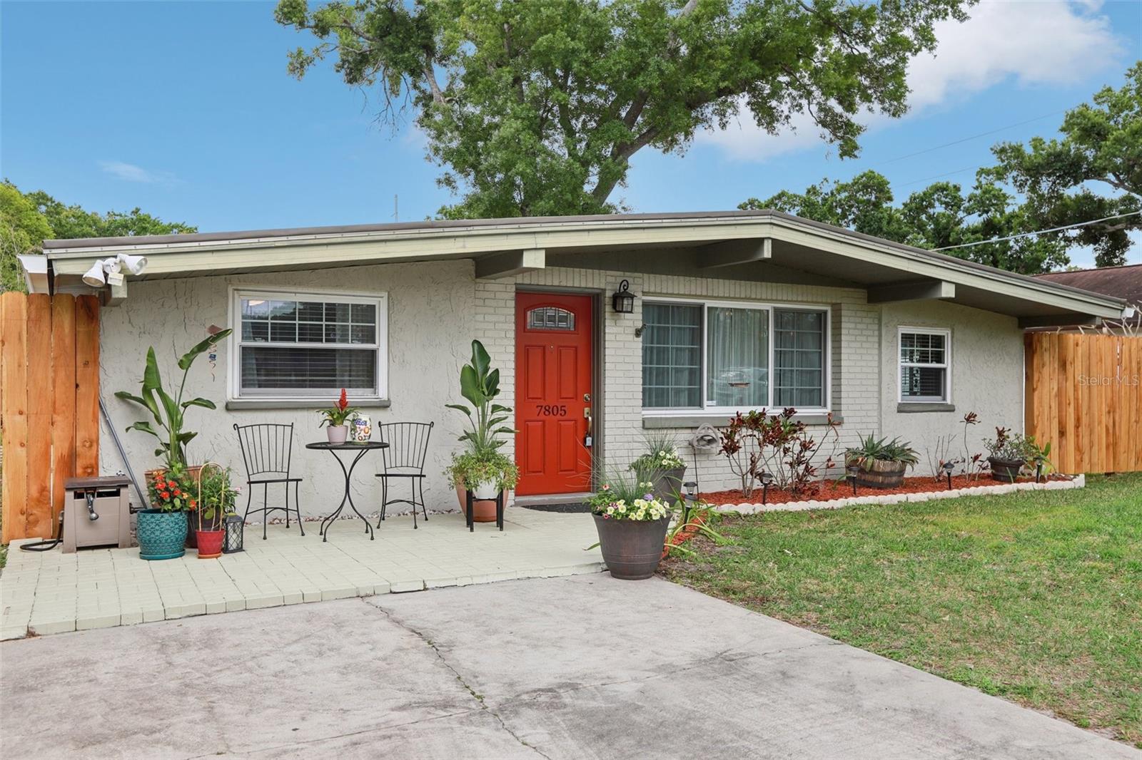 7805 N GLEN AVE, TAMPA, FL, 33614