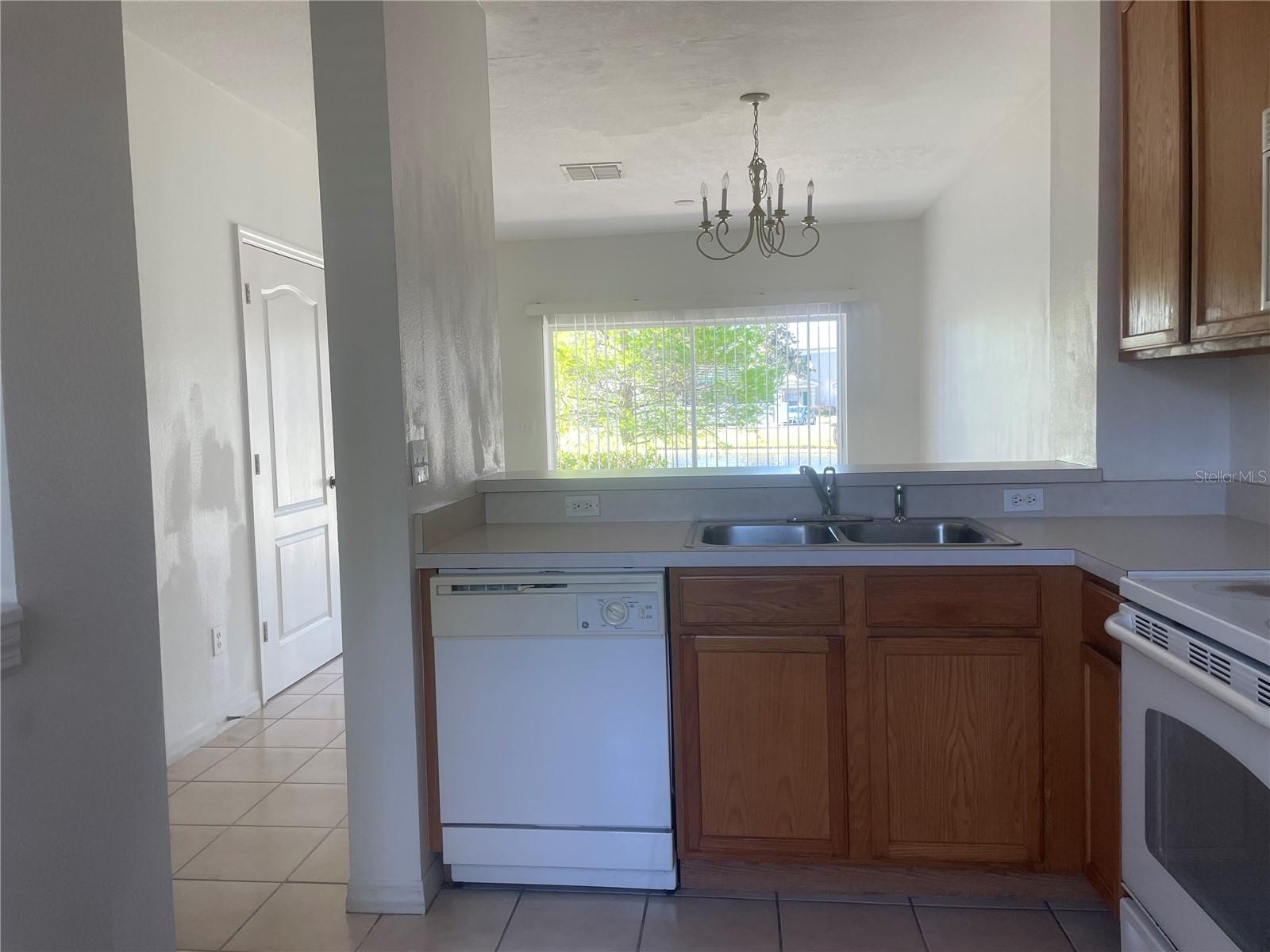 SAVANNAH PINES CONDO PHS 20,21, 22,23,24,25 AND 32, ORLANDO, FL, 32832