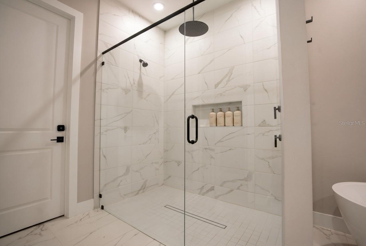 16046 VETTA DR, BELLA COLLINA, FL, 34756