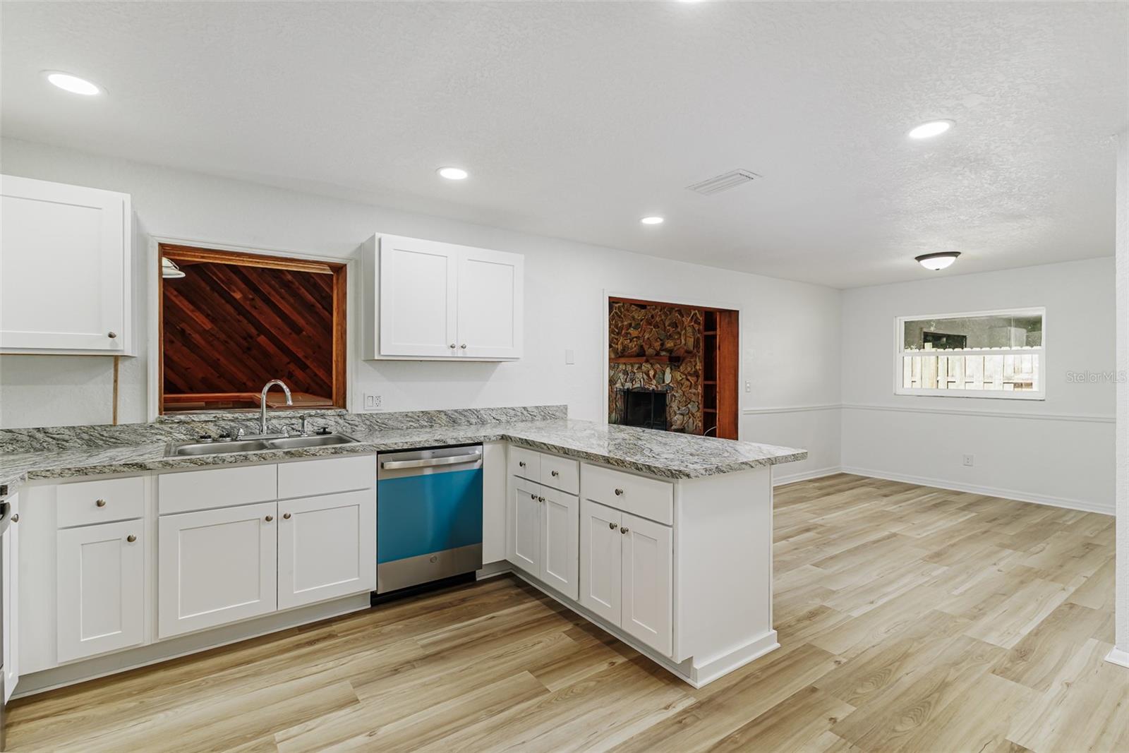 HIGH POINT, WINTER HAVEN, FL, 33880