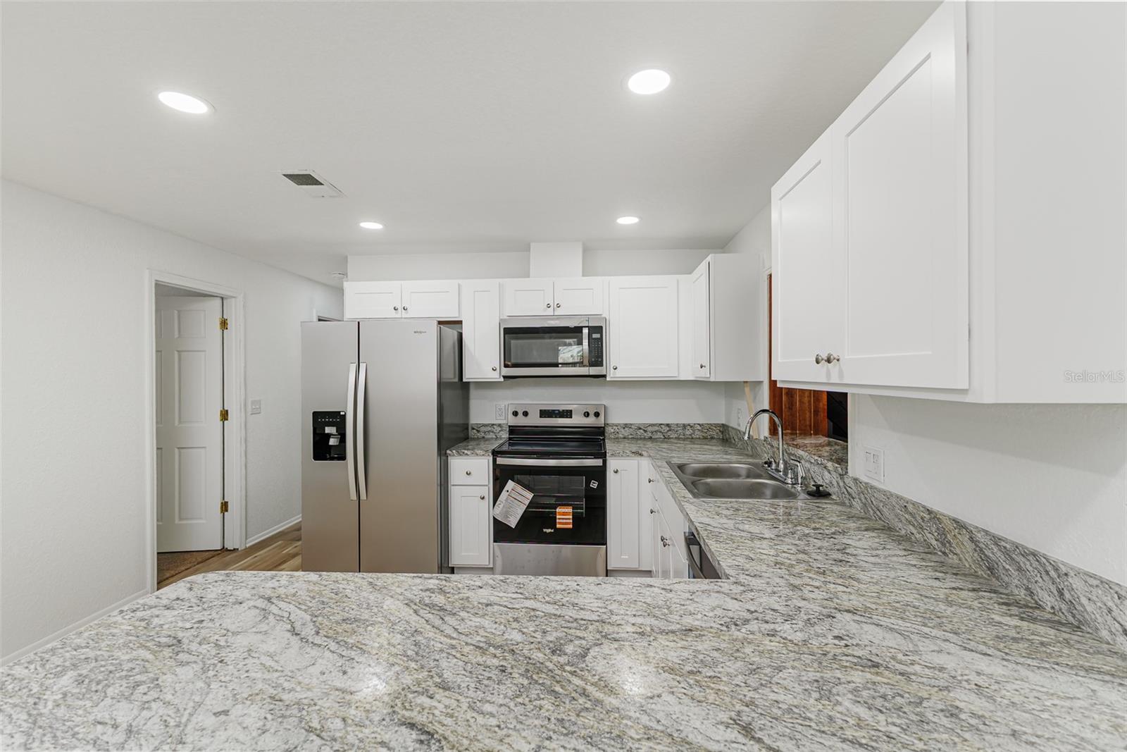 HIGH POINT, WINTER HAVEN, FL, 33880