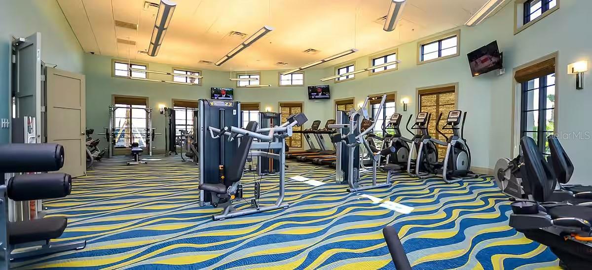 8882 CABOT CLIFFS DR, DAVENPORT, FL, 33896