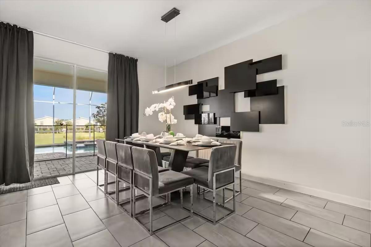 8882 CABOT CLIFFS DR, DAVENPORT, FL, 33896