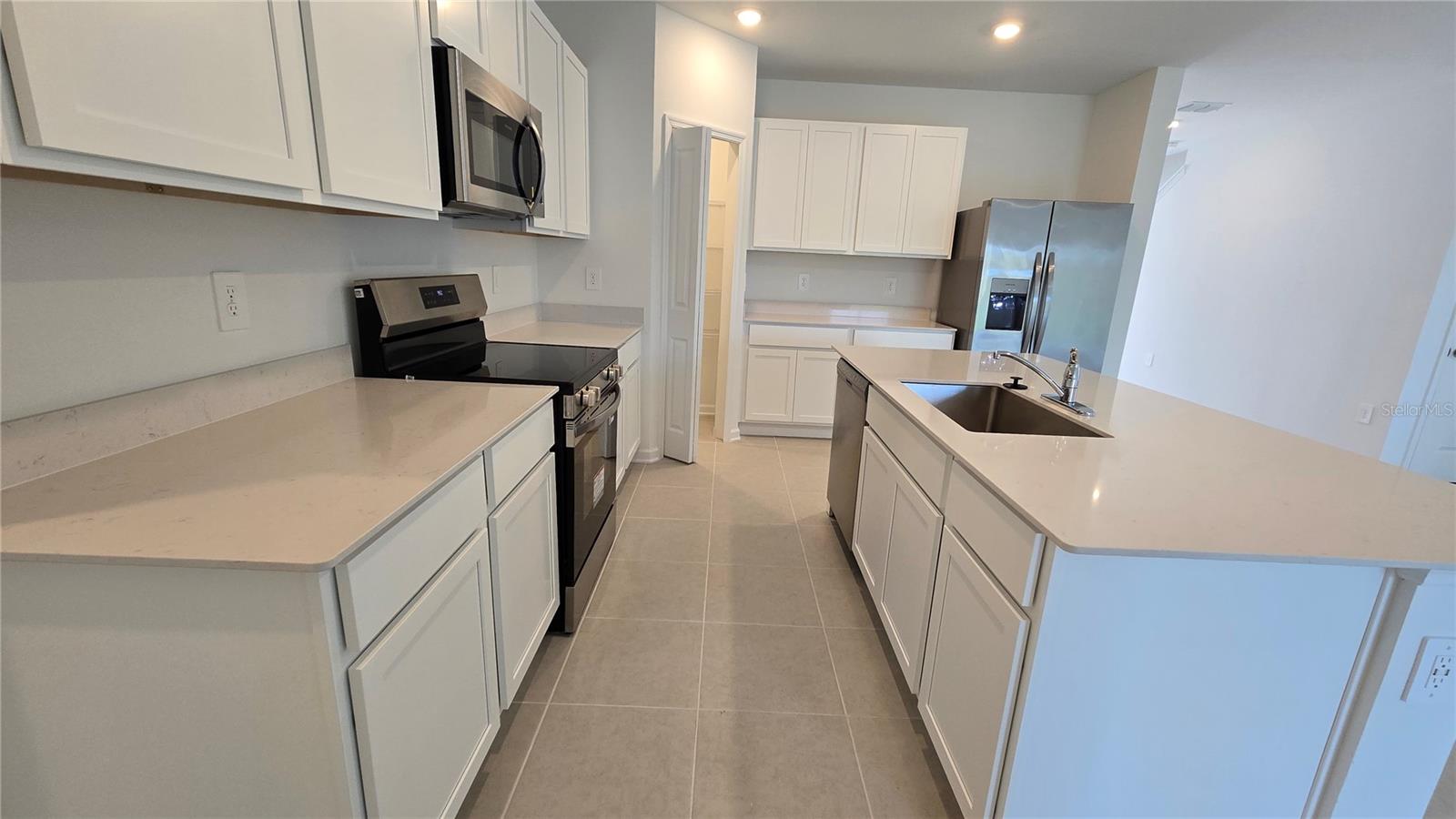 3363 ALEXANDER DR, LAKE WALES, FL, 33859