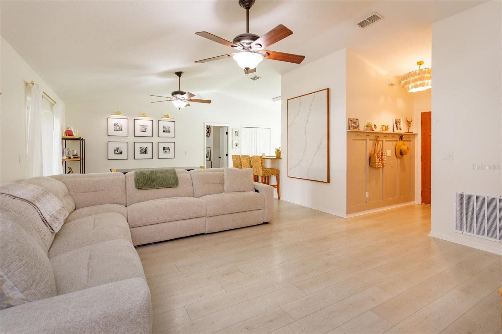 1044 ARBOR HILL CIR, MINNEOLA, FL, 34715